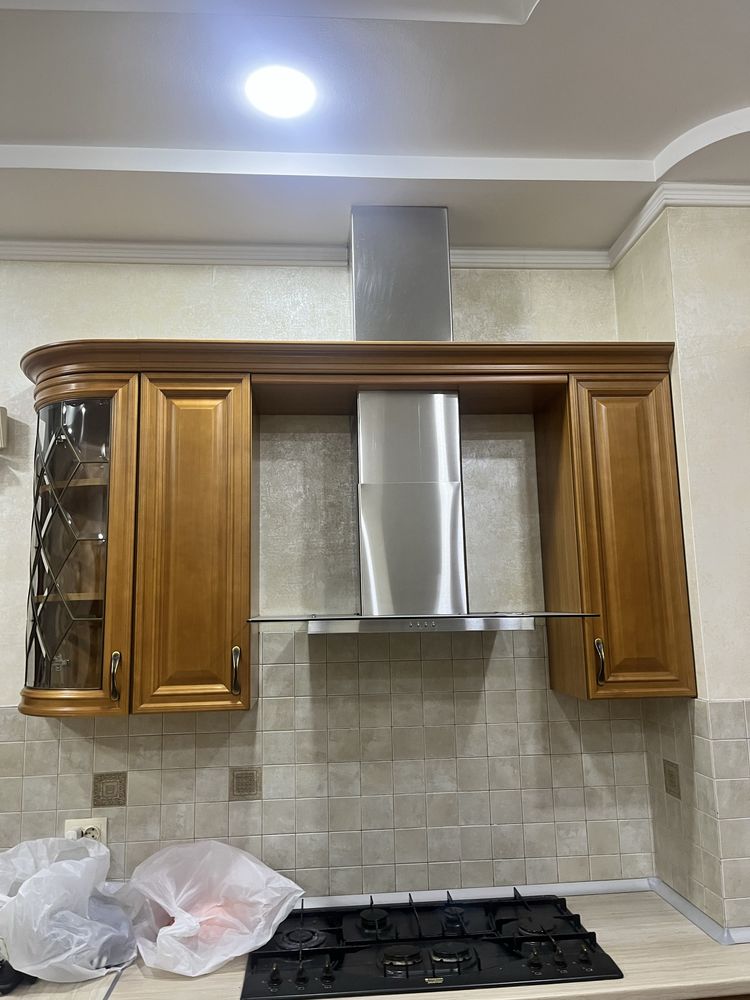 Продается кухонная мебель по низкой цене