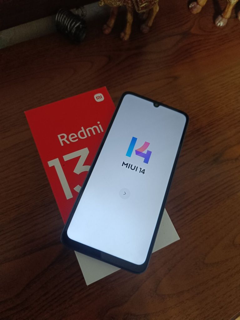 Продаж Redmi 13C 4/128