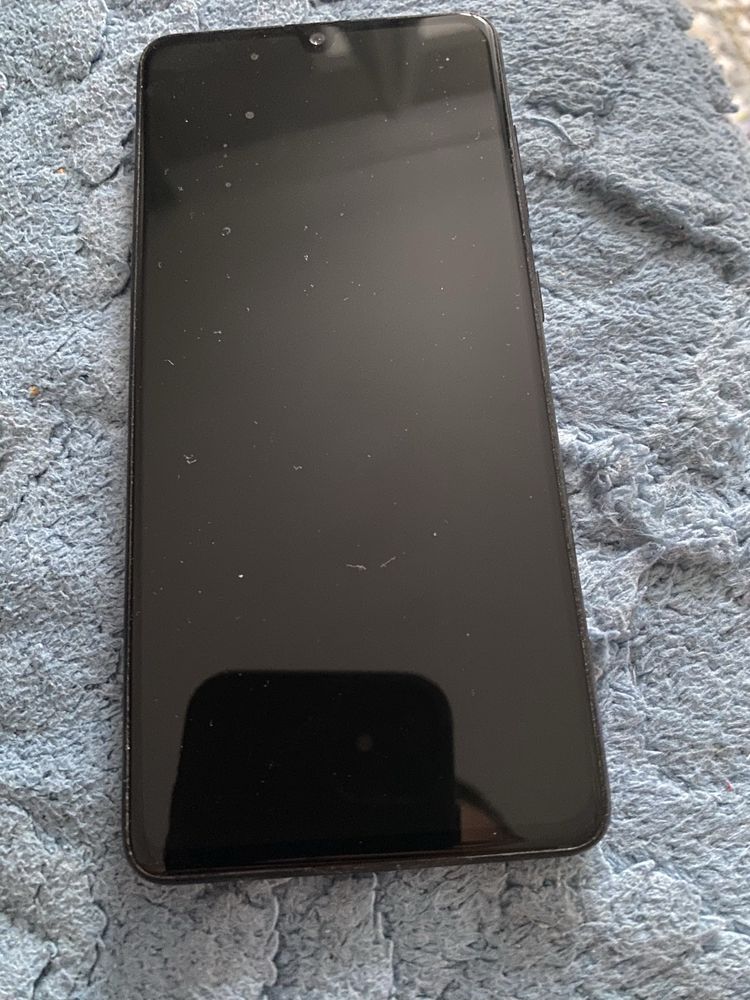 Продам телефон Samsung A41!!!