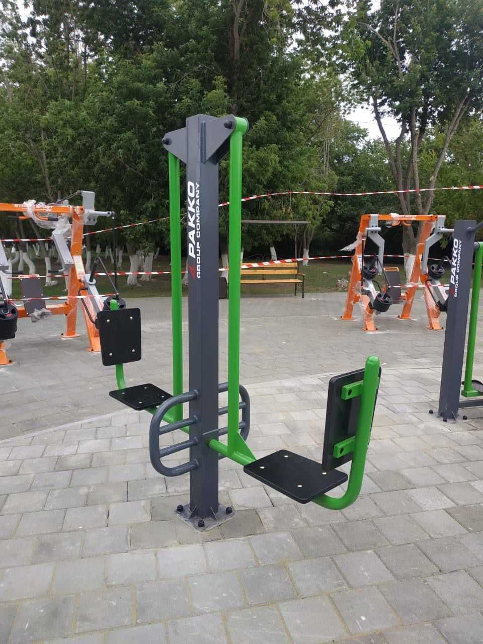 Уличные Тренажеры для Спины своего Производства Street Workaut