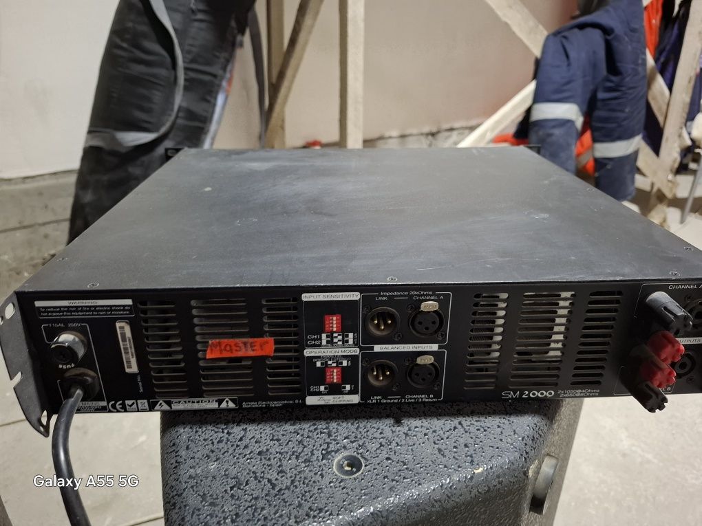 Master audio  комплект. Made in Spain  : Усилитель sm2000 : 2 колонки