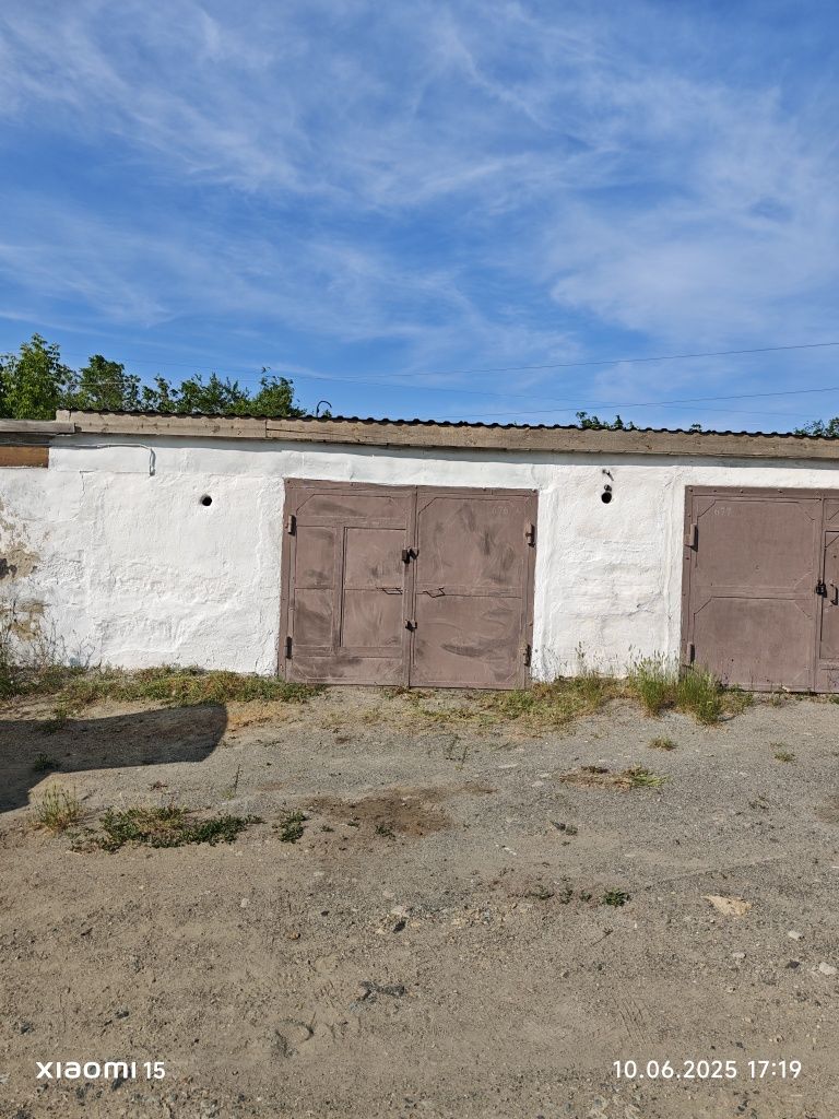 Продаётся гараж в ГСК №З, г. Житикара (свет, погреб)