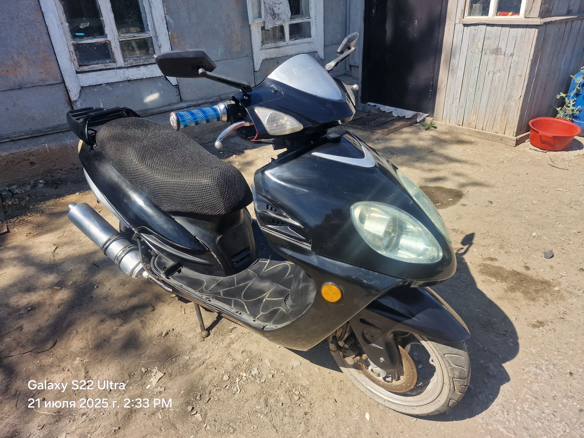 Продам скутер HORS