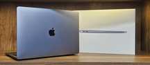 Macbook Air M1 256gб 100% цикл 7 с коробкой зарядкой