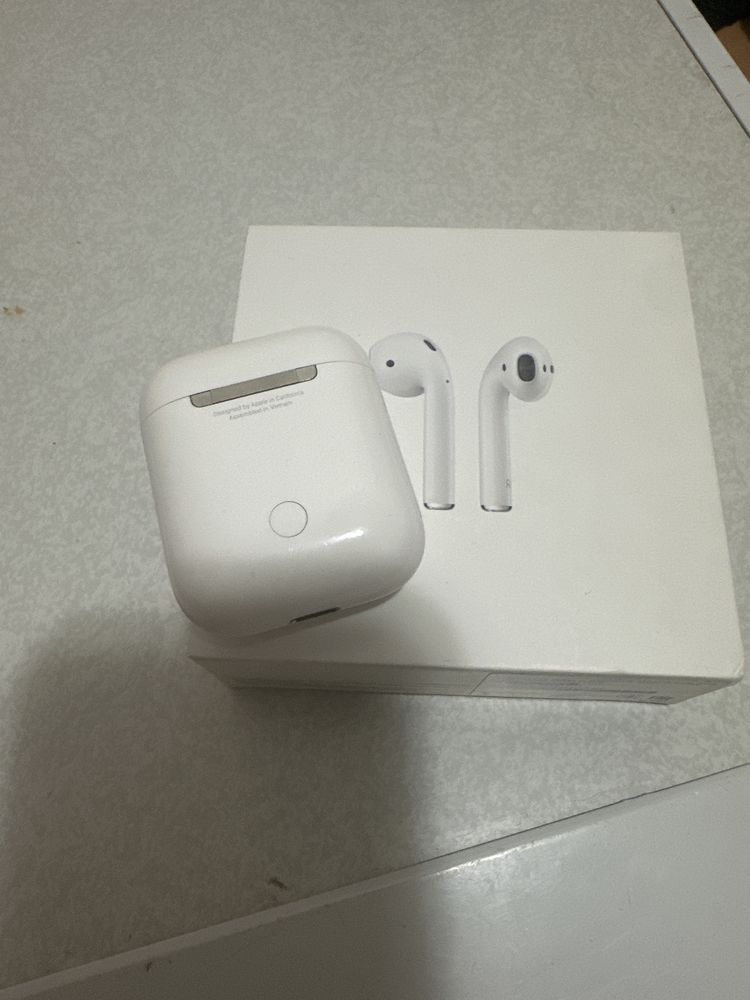 Нушники беспроводные Airpods, поколение 2