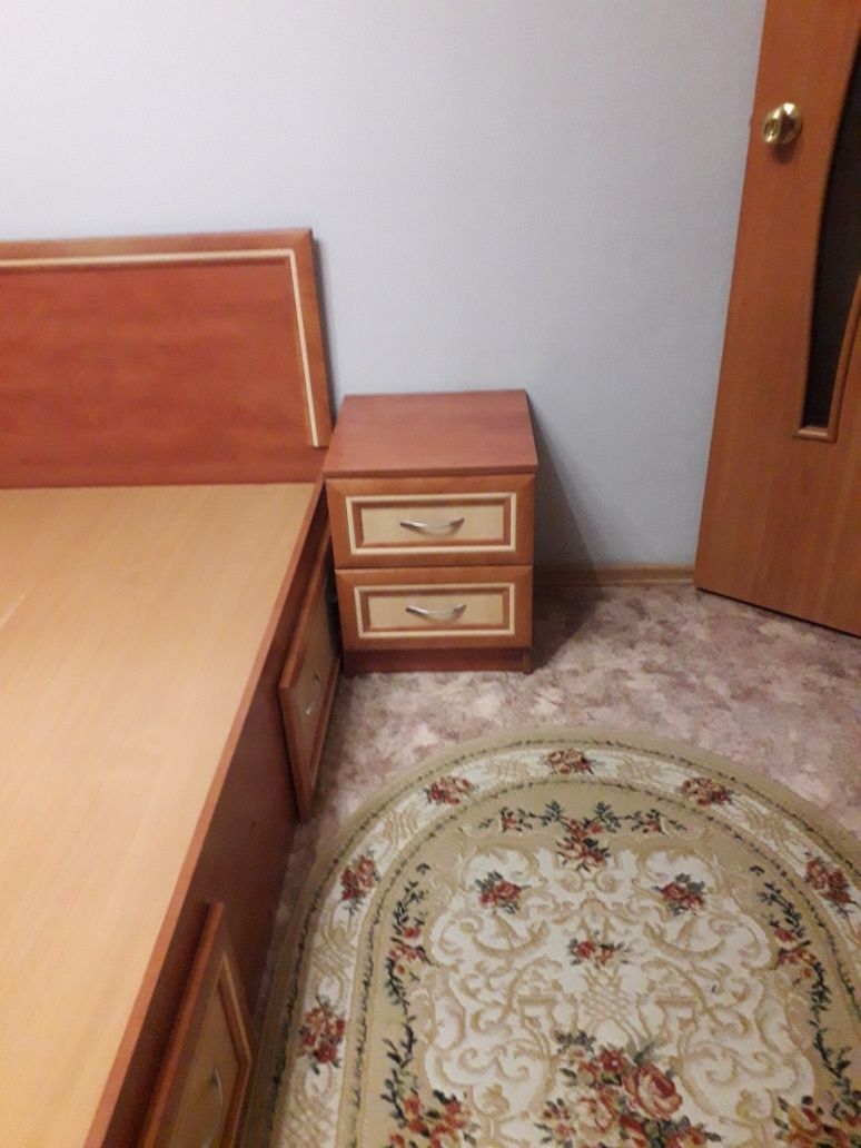 Спальный гарнитур