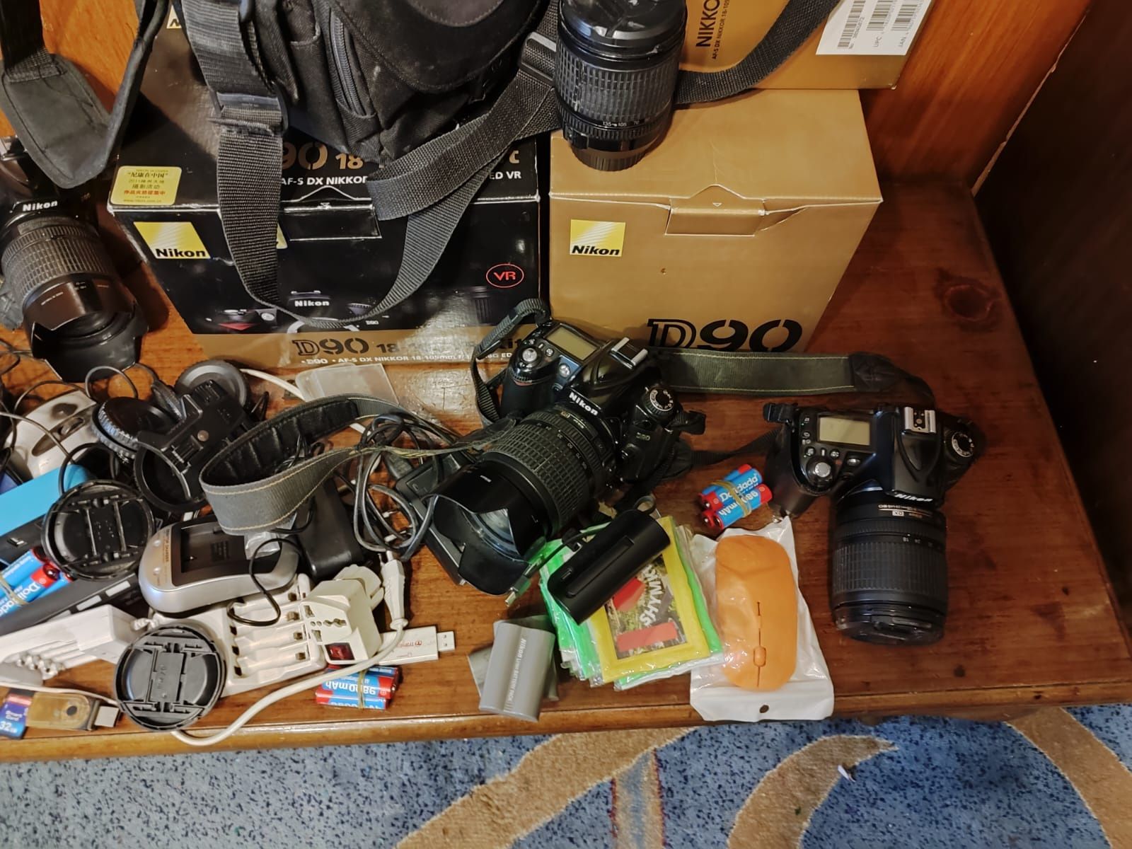 Nikon d90  5 штук и два принтера с ноутбуком