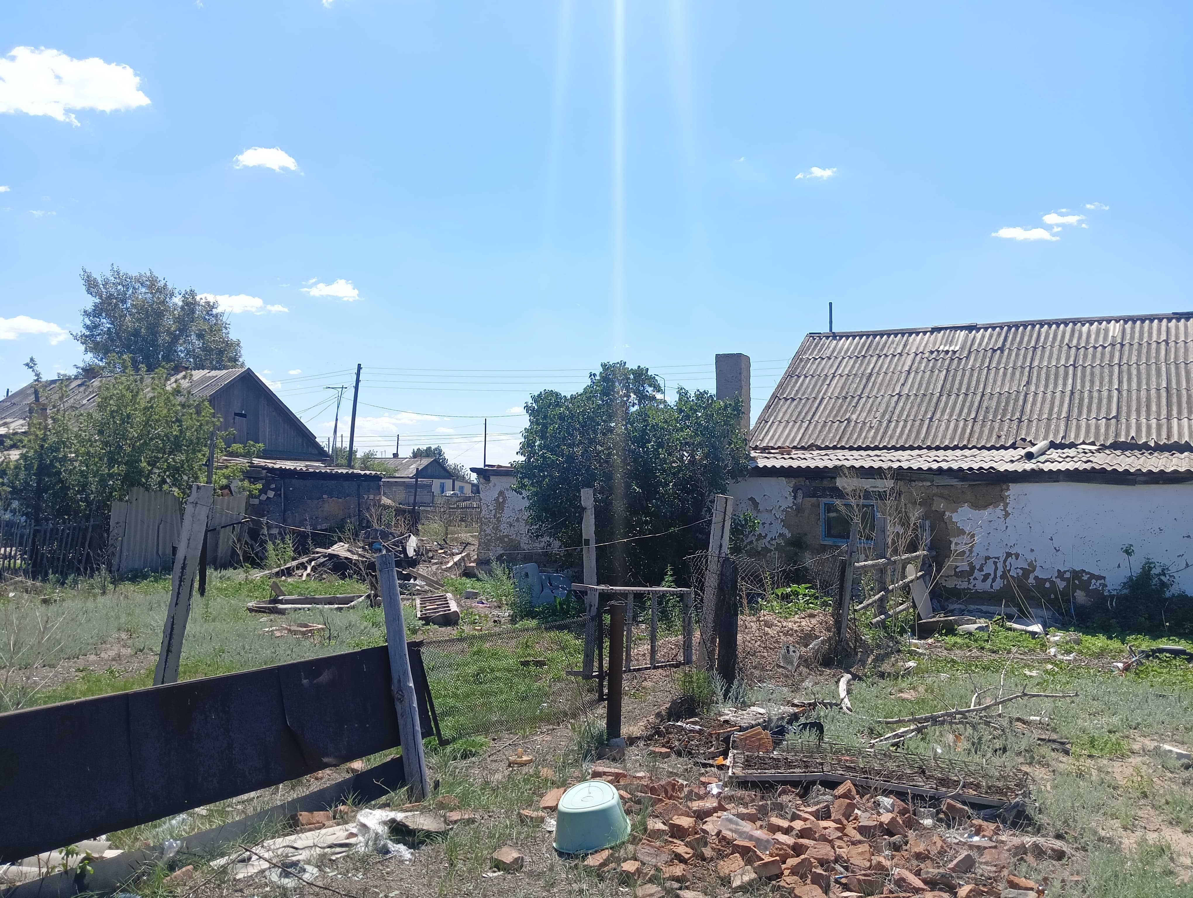 пролам земельный участок с домом 0.7 га