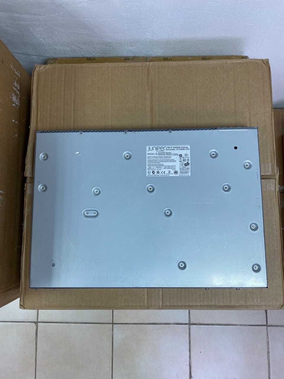 Коммутатор Juniper EX3300-48P