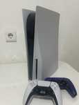 Продам игровую приставку PlayStation 5 с дисководом и 2 DualSense