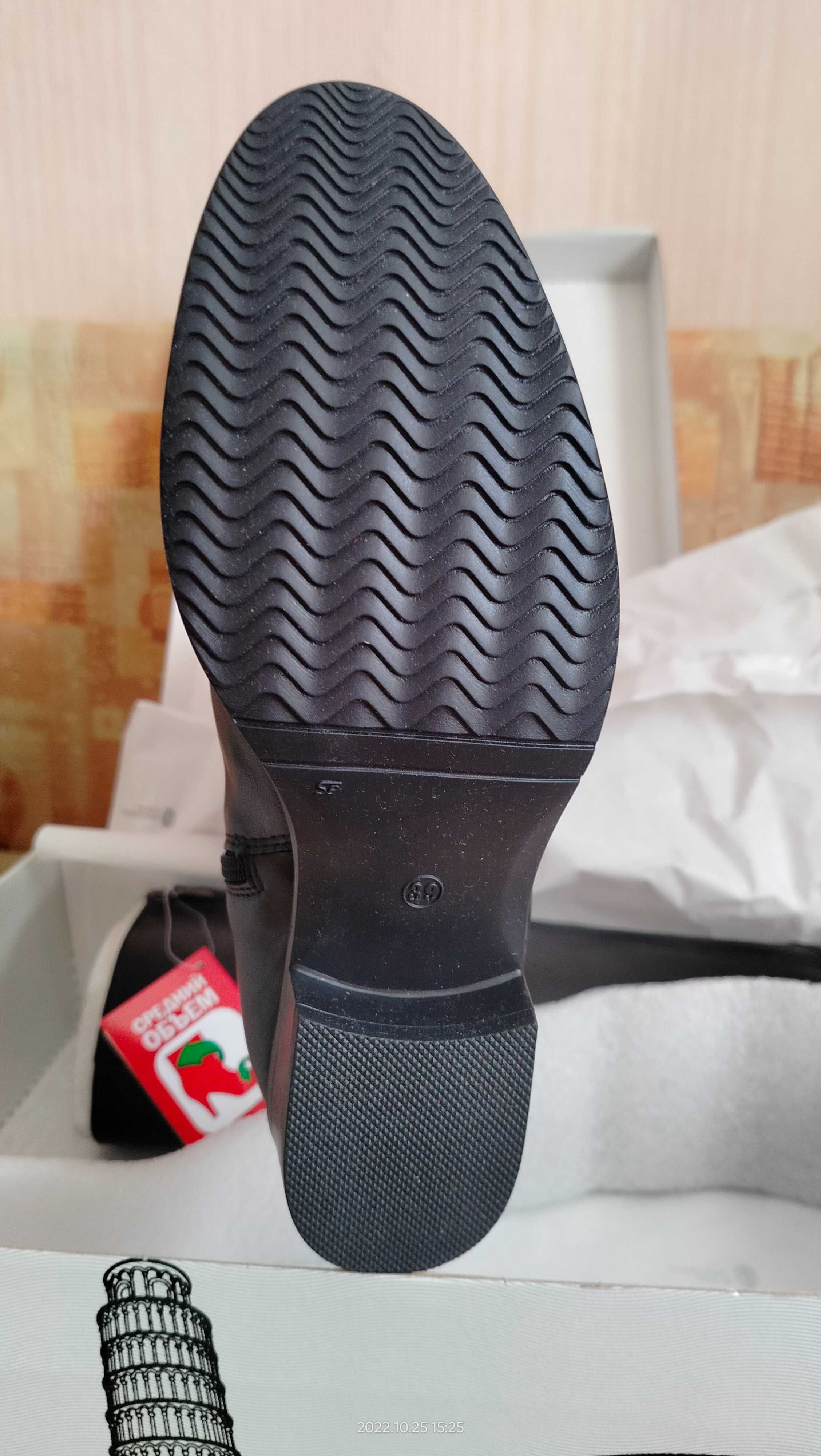Продам новые женские весенние сапоги Francesco Donni, размер 39