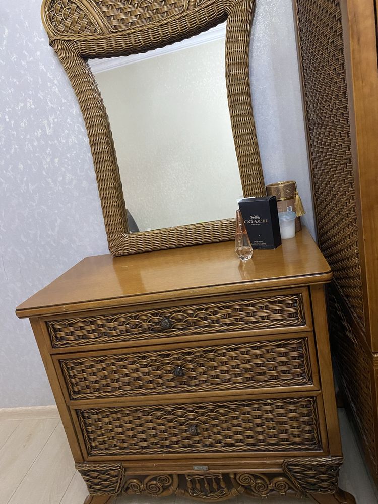 Спальный гарнитур из ротанга