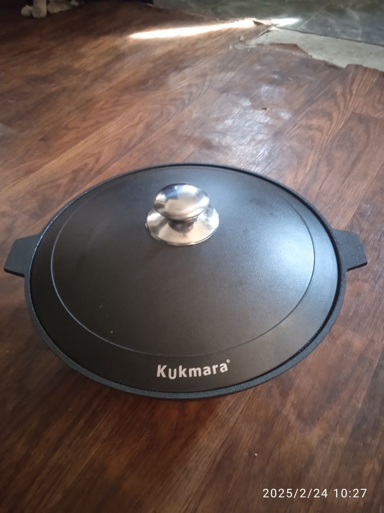 Продам чугунный казан