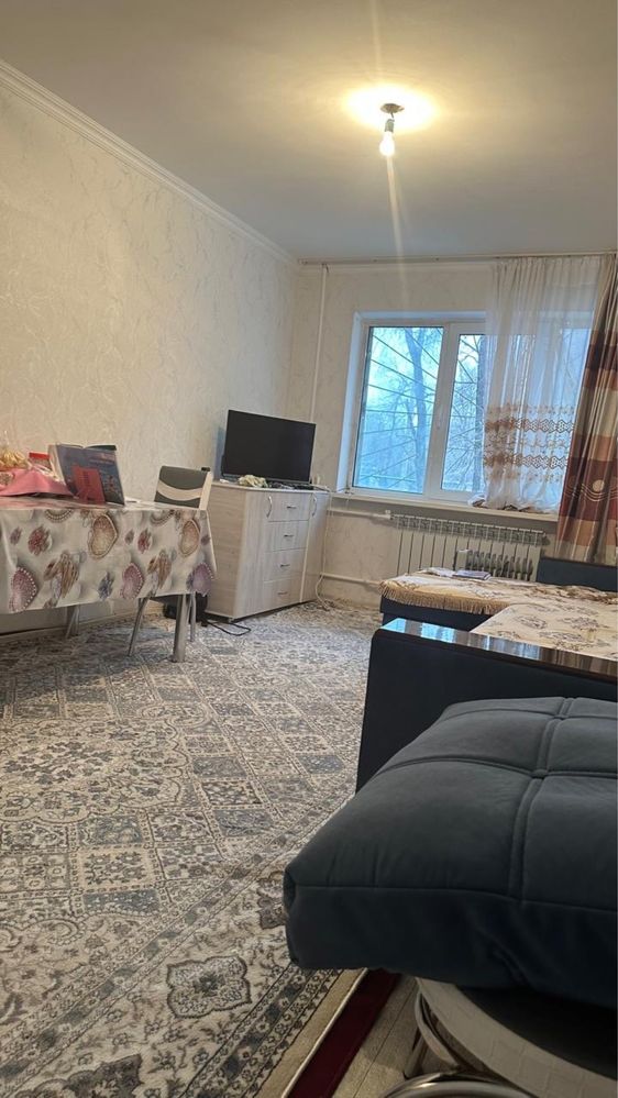 Срочно продам 2-комнатную квартиру