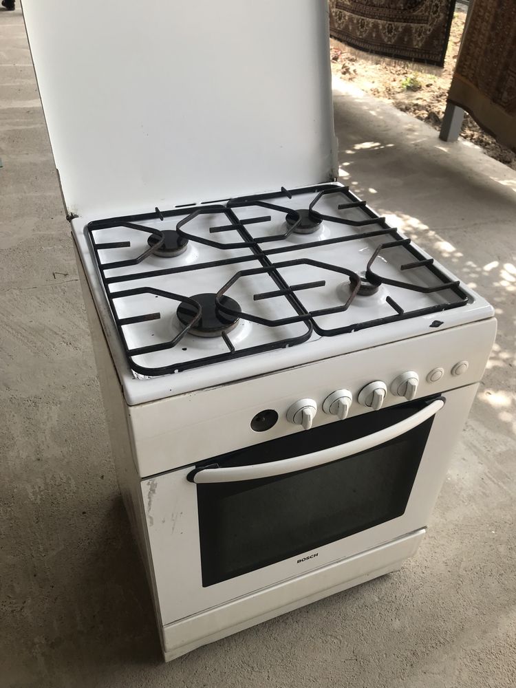 Продам газплиту Bosch