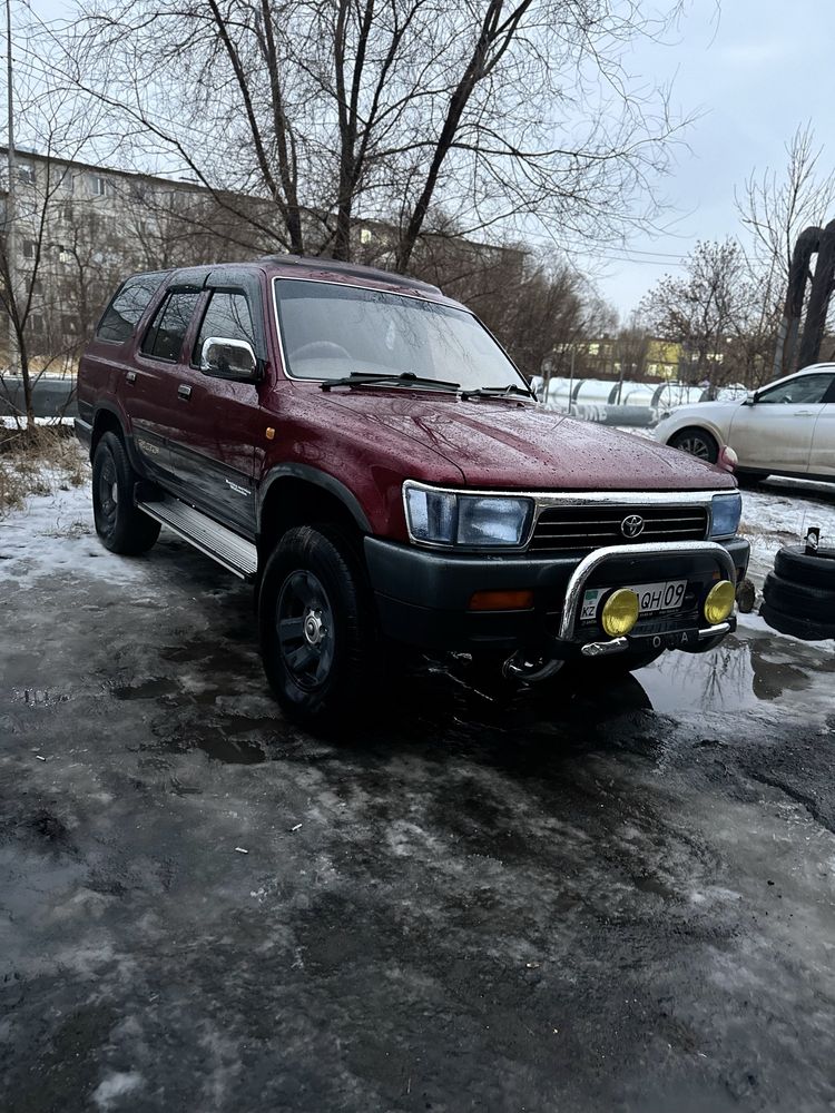 Toyota hilux surf