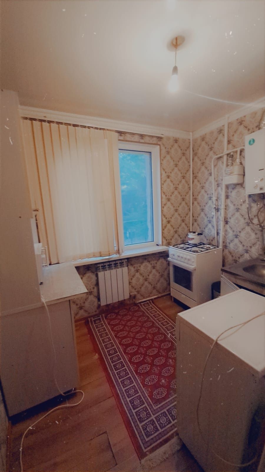 Сдам 1 комнатную квартиру в мкр 16 мкр суточно упакованная чистая