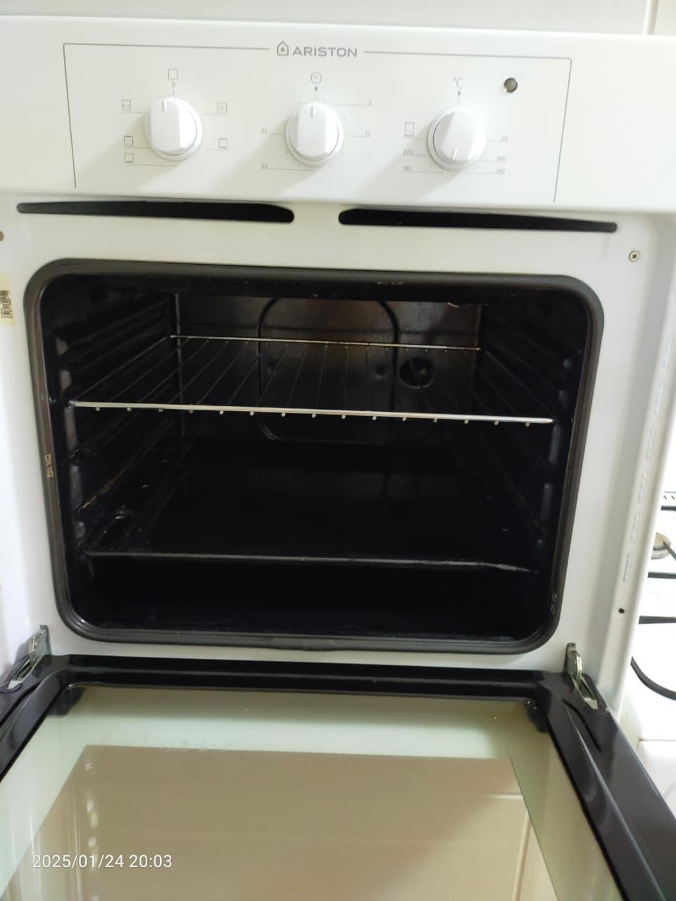 Электрический духовой шкаф встраиваемый Ariston 70 тысяч