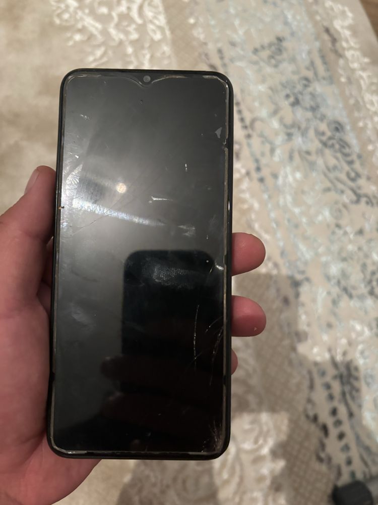 Продам сотовый телефоны oppo