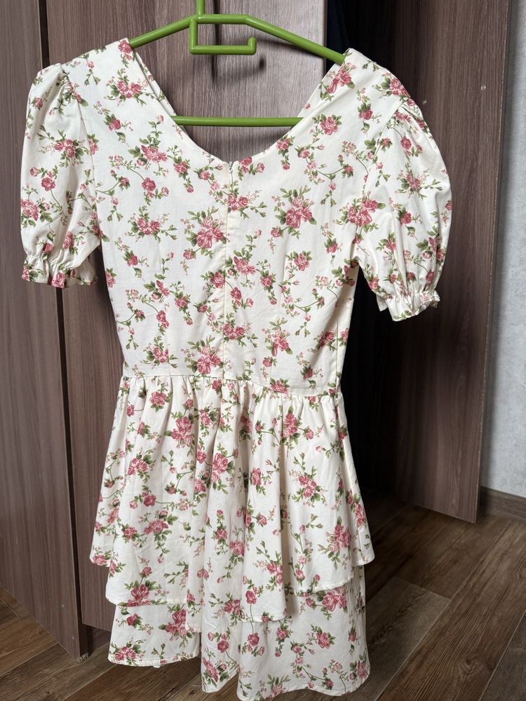 Продам легкое платье