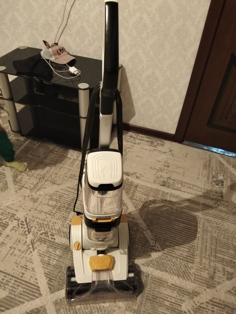 Пылесос.    Продам