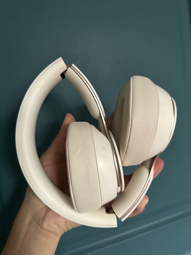 Beats Solo Pro Wireless