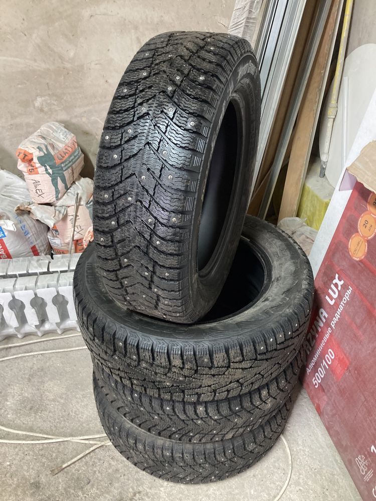 Продам зимние шины