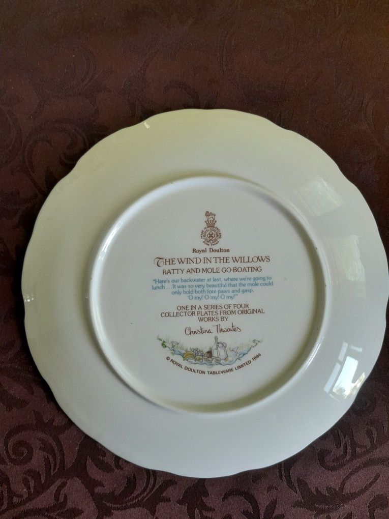 Коллекционные тарелки Royal Doulton винтаж