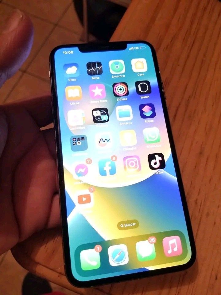 IPhone Xs Max 256gb торг есть!