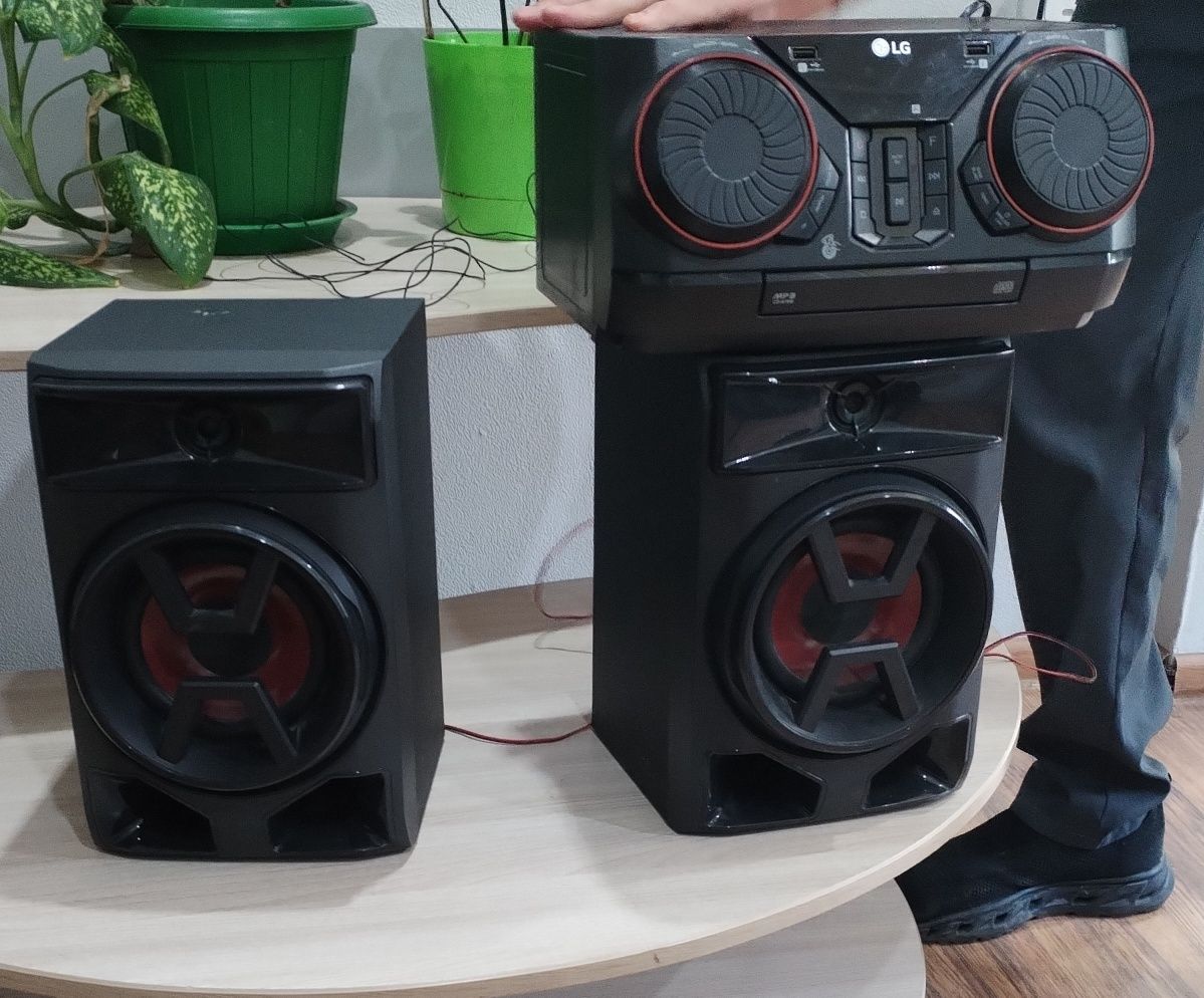 Продам акустическую систему  LG43