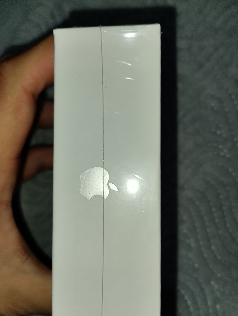 Срочно продам Наушники AirPods 2 new