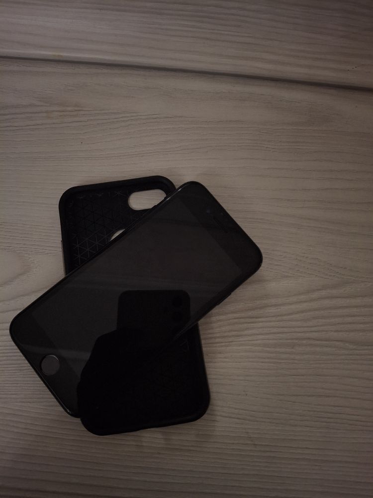 iPhone se 2020 64gb