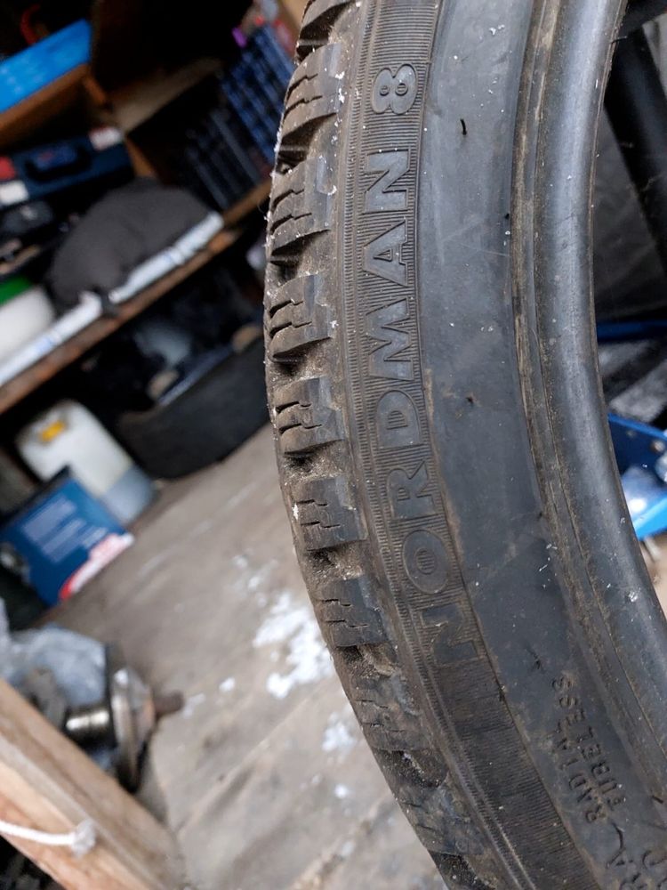 Nokian Nordman 8 225/40 R18 92T