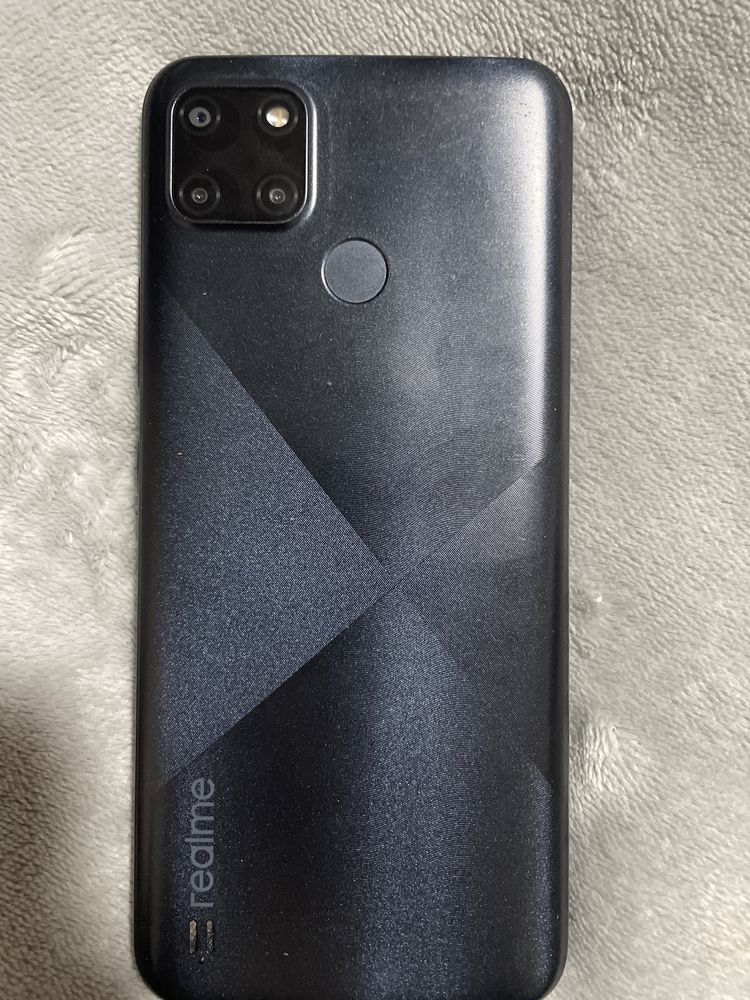 Б/у. realme C21 Y