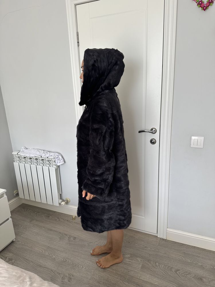 Продам новую норковую шубу