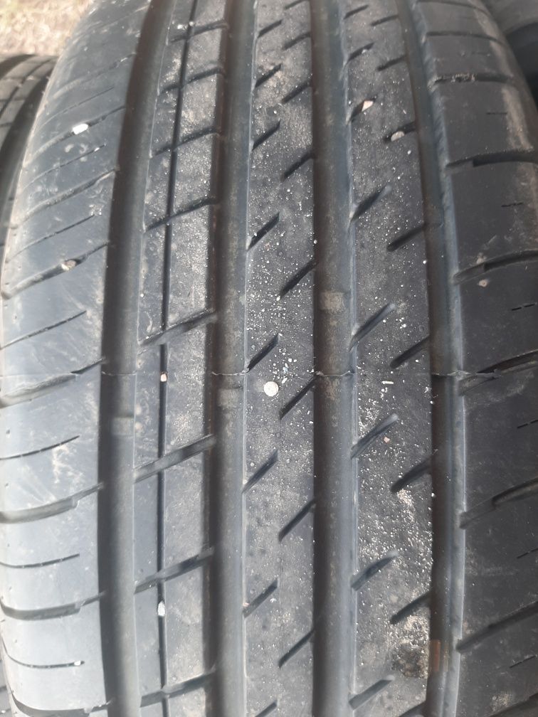Продам шины 215/55/17 Китай