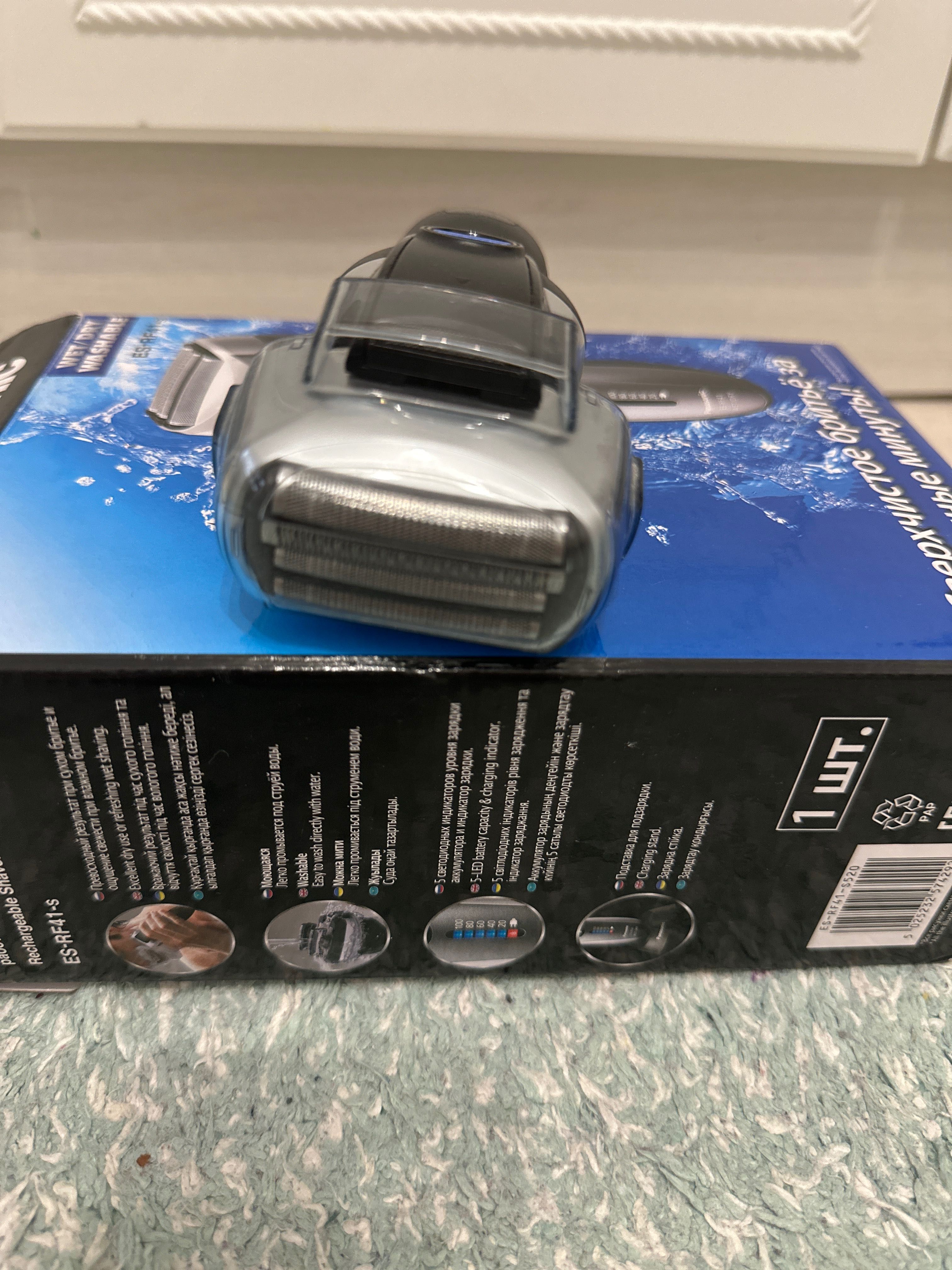 Электробритва Panasonic ES-RF31 сеточная от аккумулятора