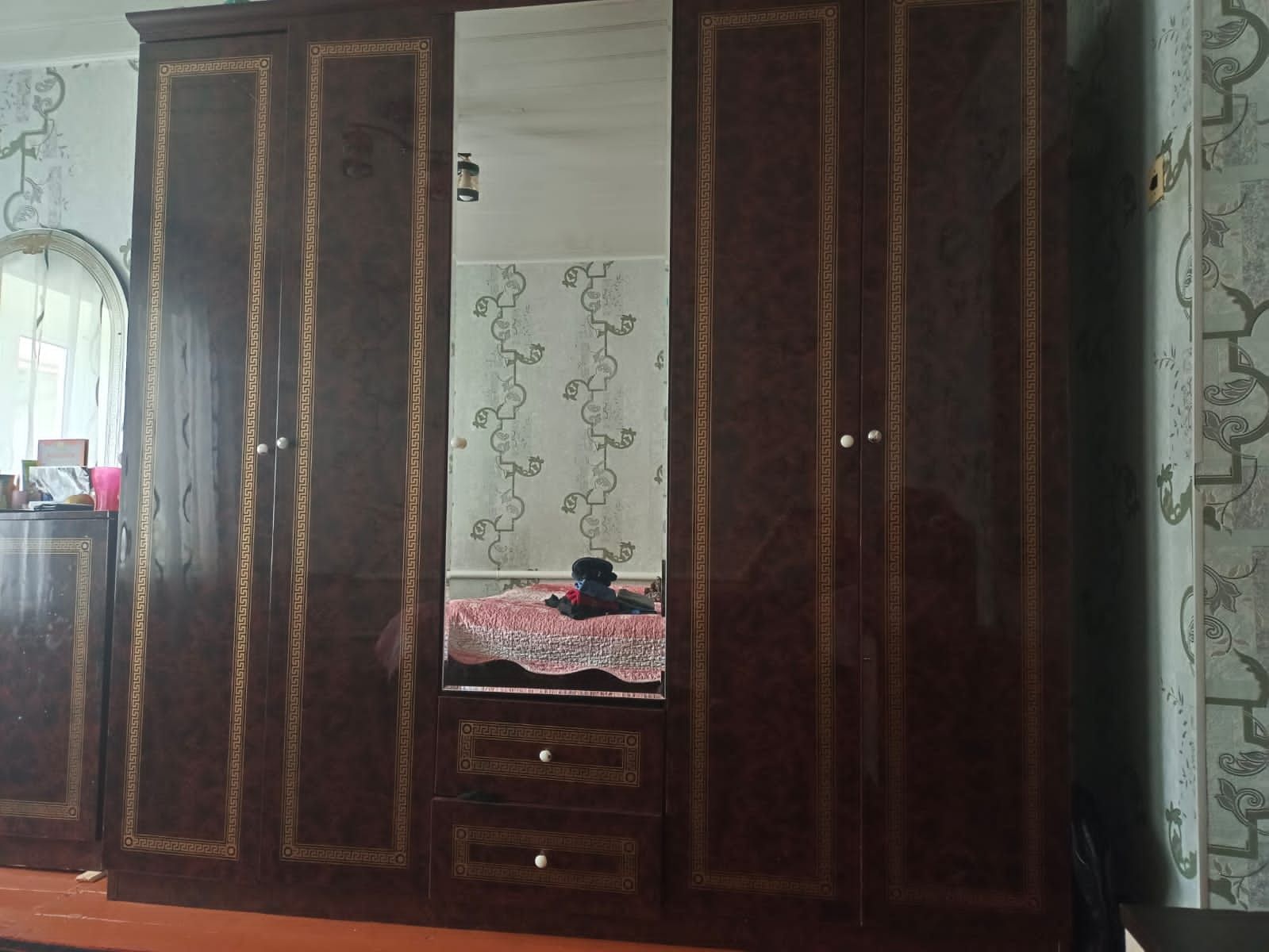 Продам срочно б/у мебель