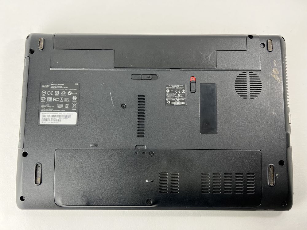 Синий ноутбук Acer Aspire 5733 , 4х ядерный