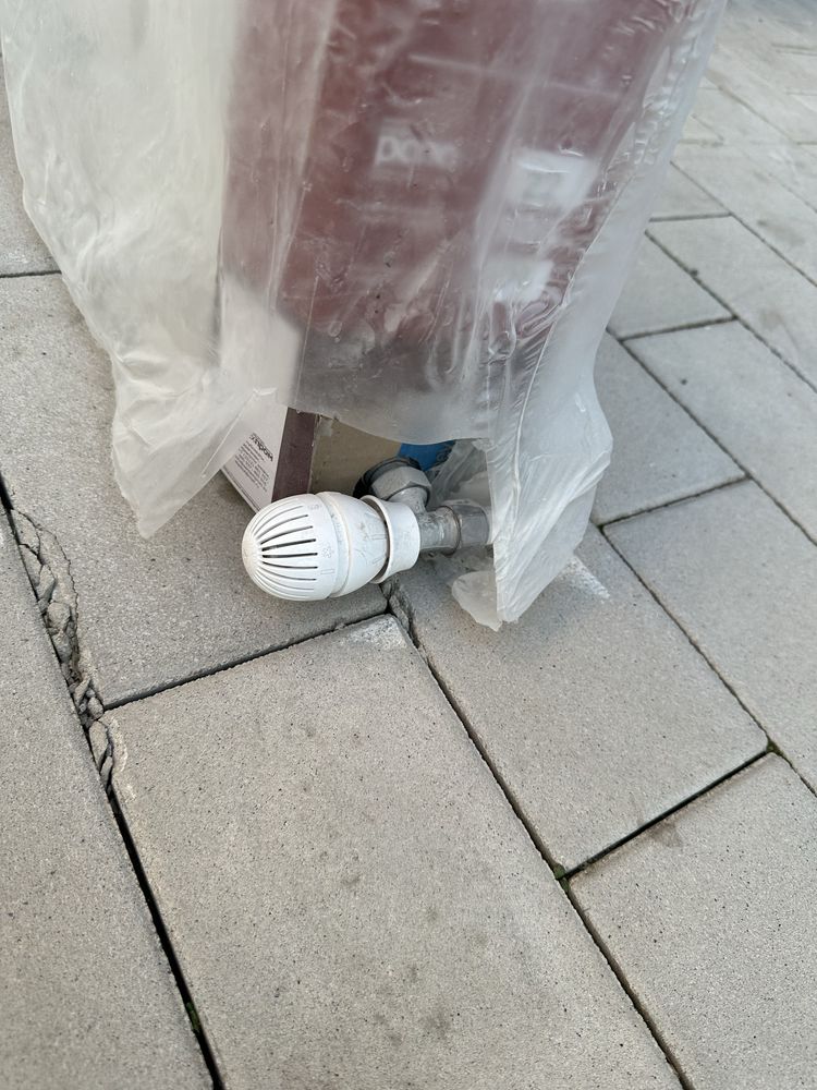 Продам 2 радиатора