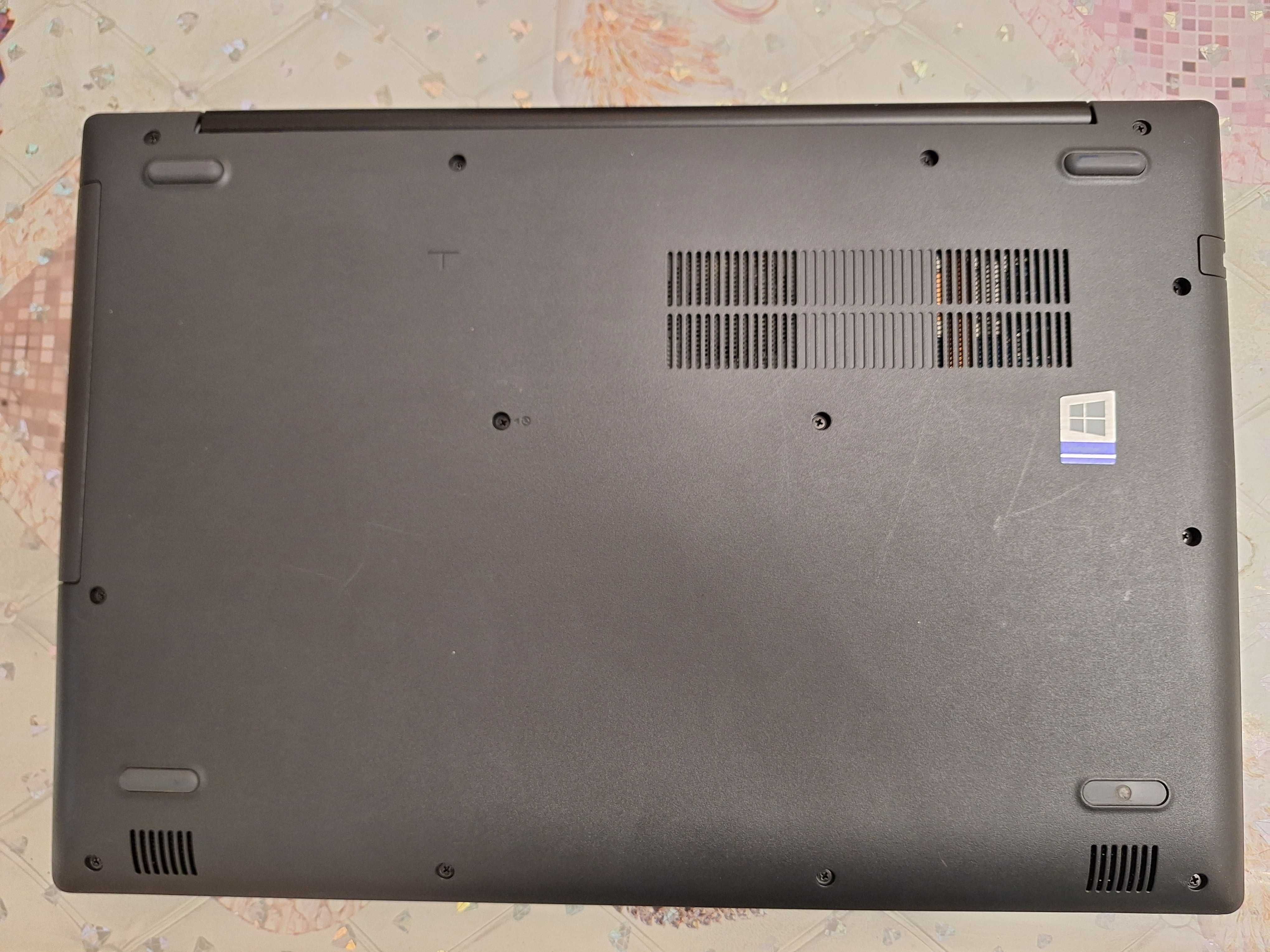 Ноутбук(ультрабук) Lenovo i3-7020U cpu-2.30 Ghz (4-ядерный)