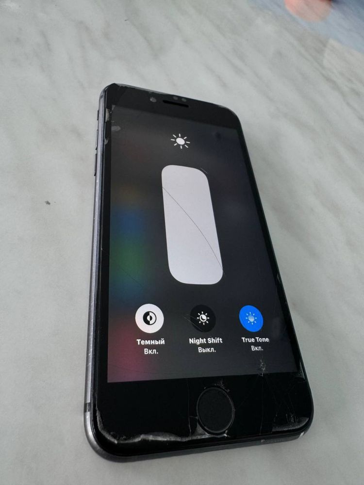продам iphone 8 в хорошом состоянии