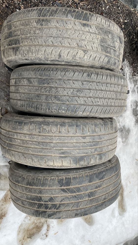 Продам летние шины 215/55/17