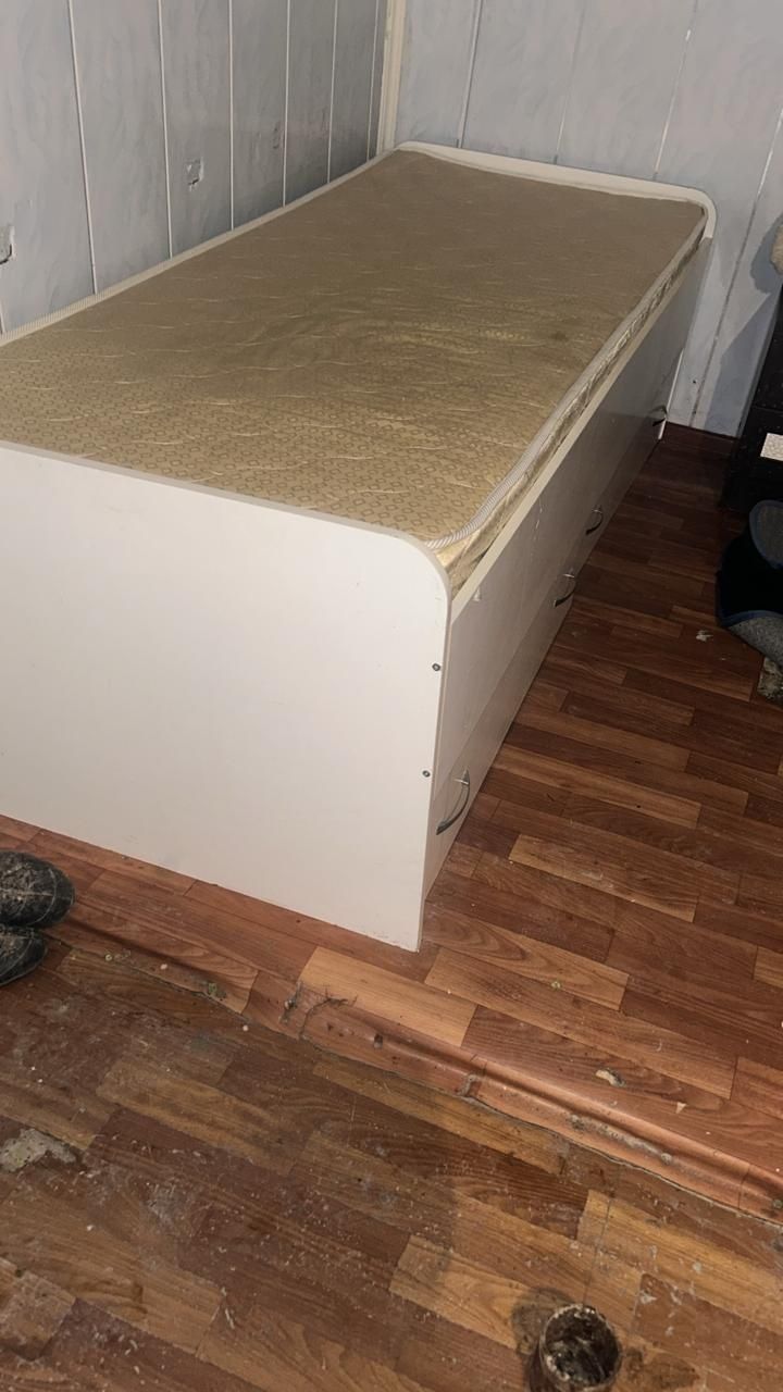 Срочно продам  кровать