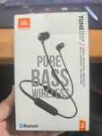 Наушники JBL Tune 125BT Black. Новый в упаковке, не вскрытый.