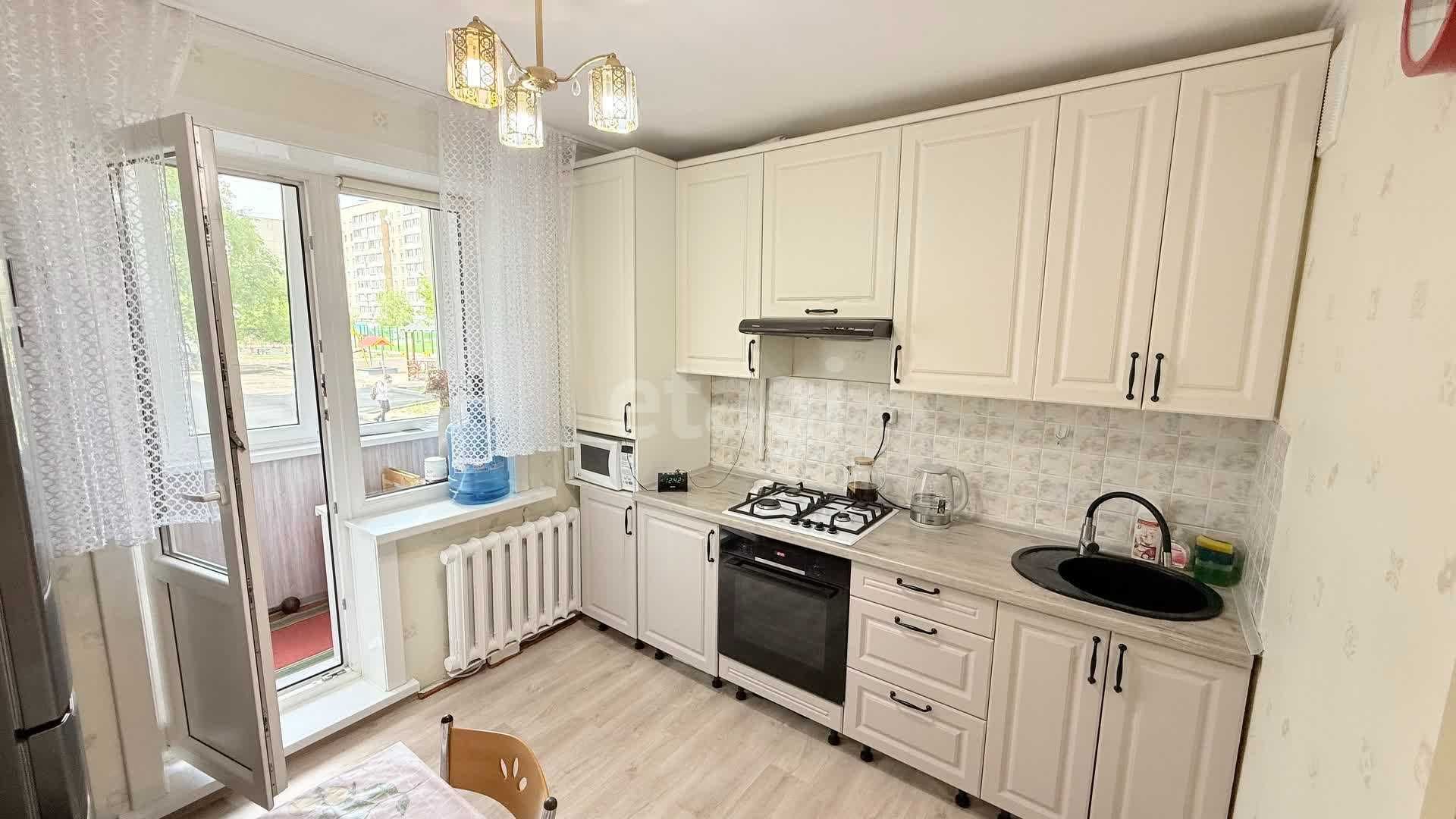Продается 2комнатная квартира,20 мкр