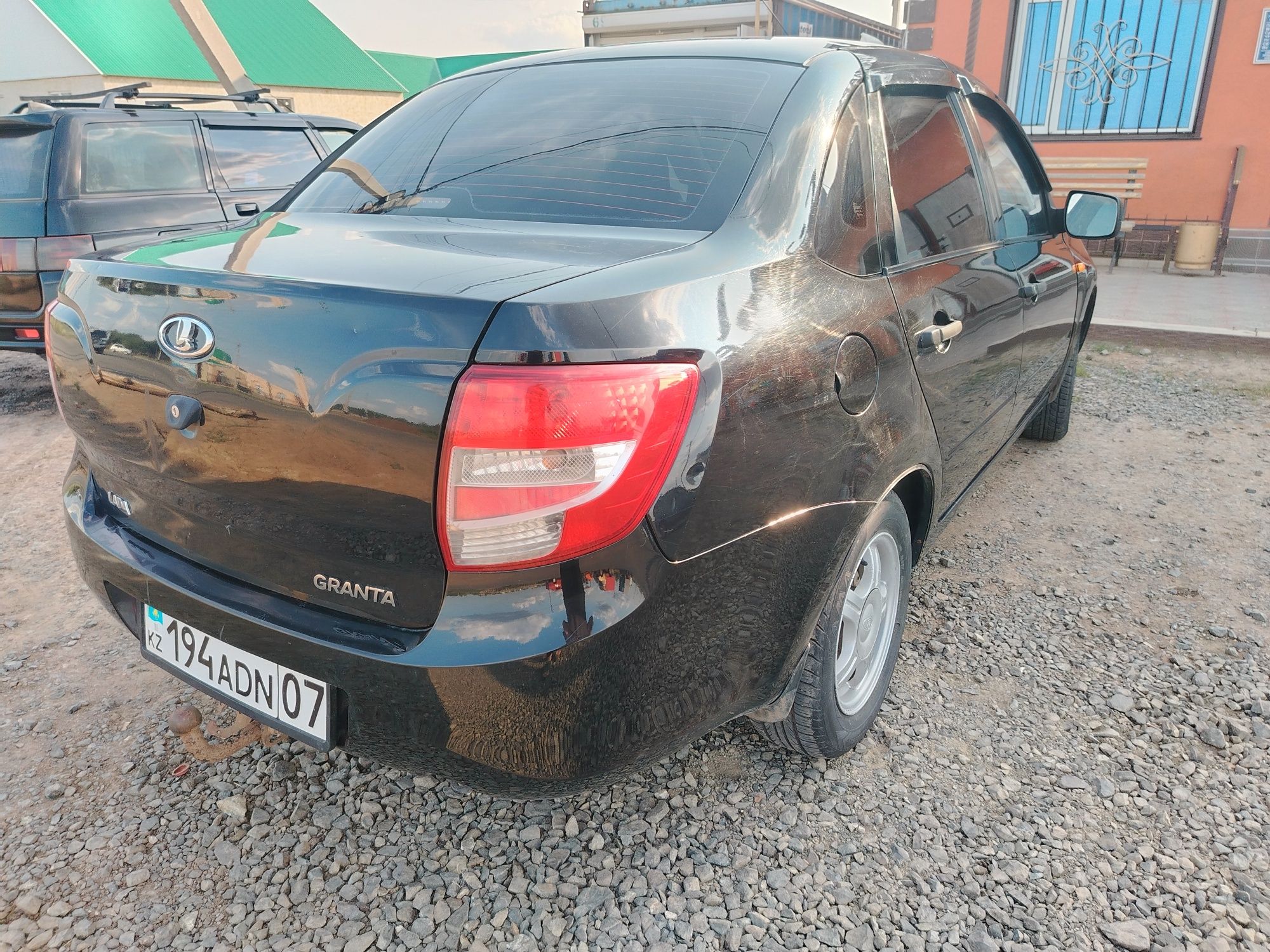 Продам машину лада 2190
