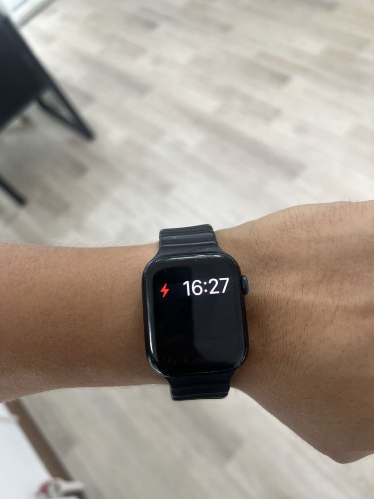 Apple watch 8 45mm