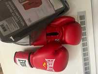 Боксёрские перчатки EVERLAST