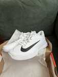 Кроссовки для тенниса Nike женские 41